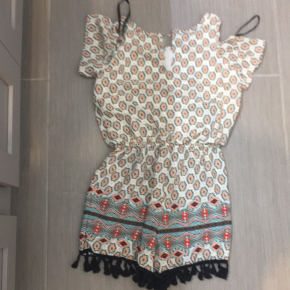 Romper - Picture 2 of 2